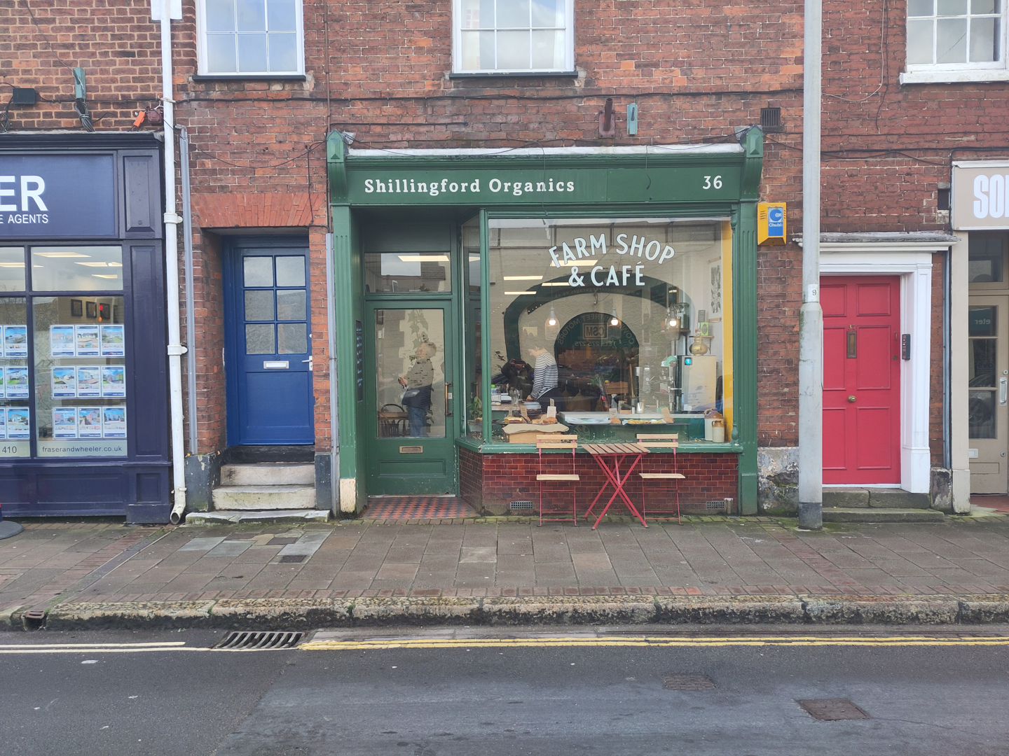 Shillingford Organics Farm Shop & Café exterior